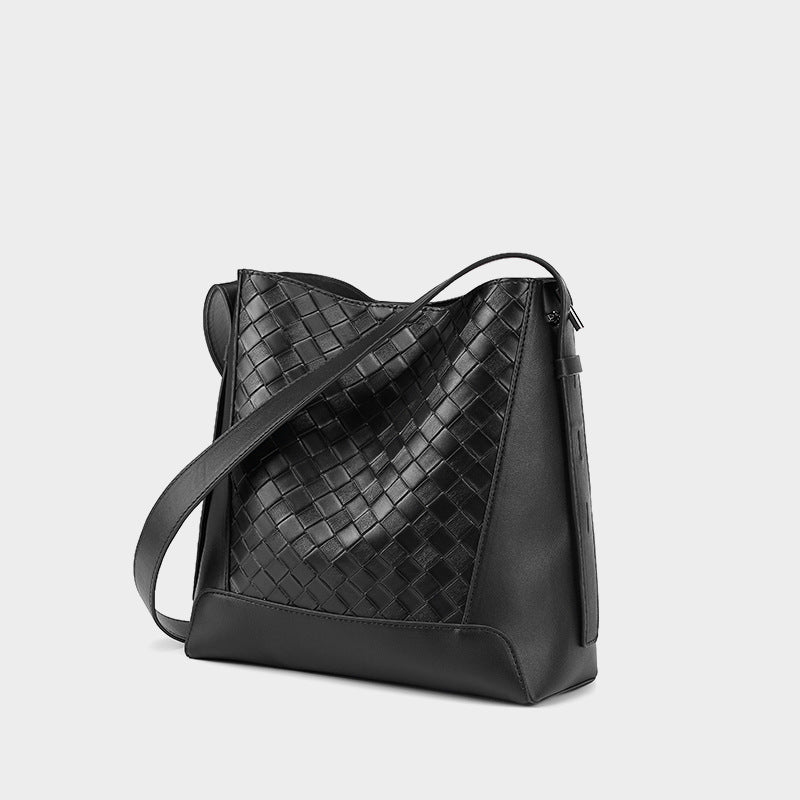 SYLVARA TOTE BAG