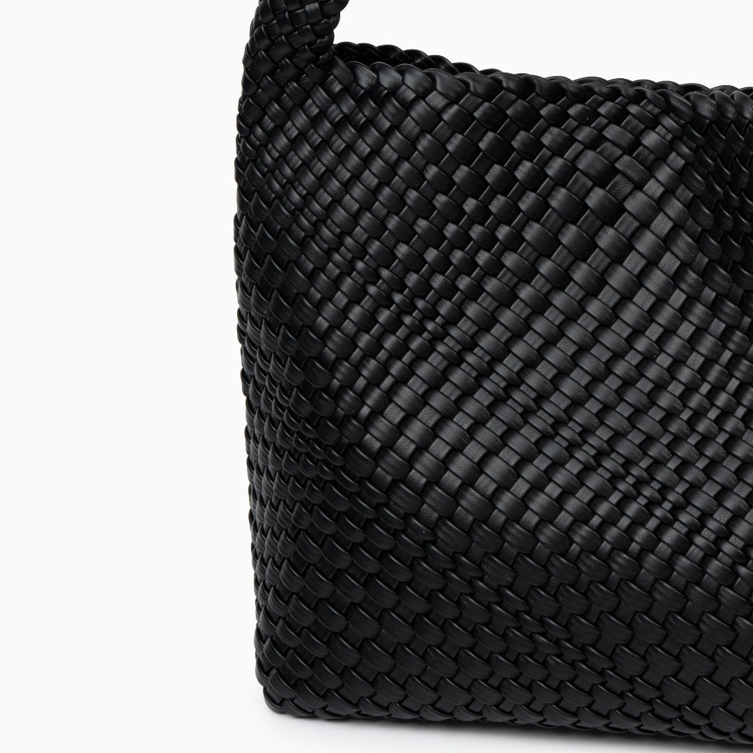 WOVEN SHOULDERBAG