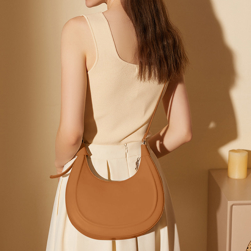 NIMO CRESCENT SHOULDERBAG