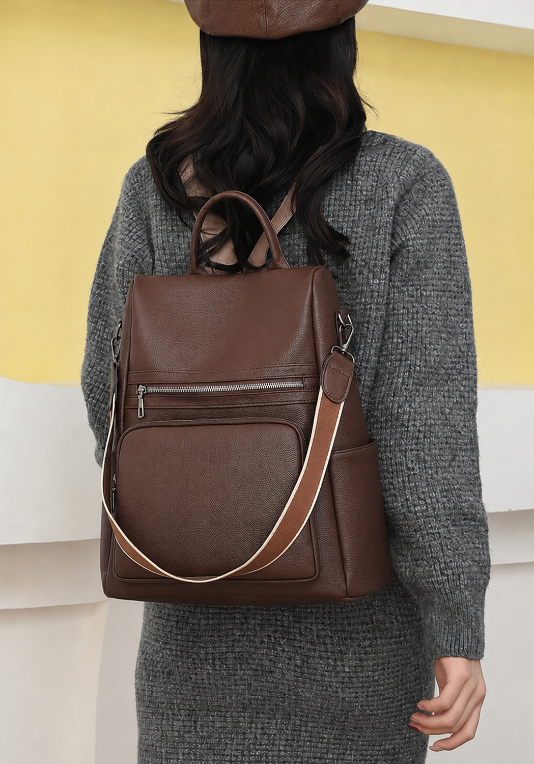 EMILIA SIGNATURE BACKPACK