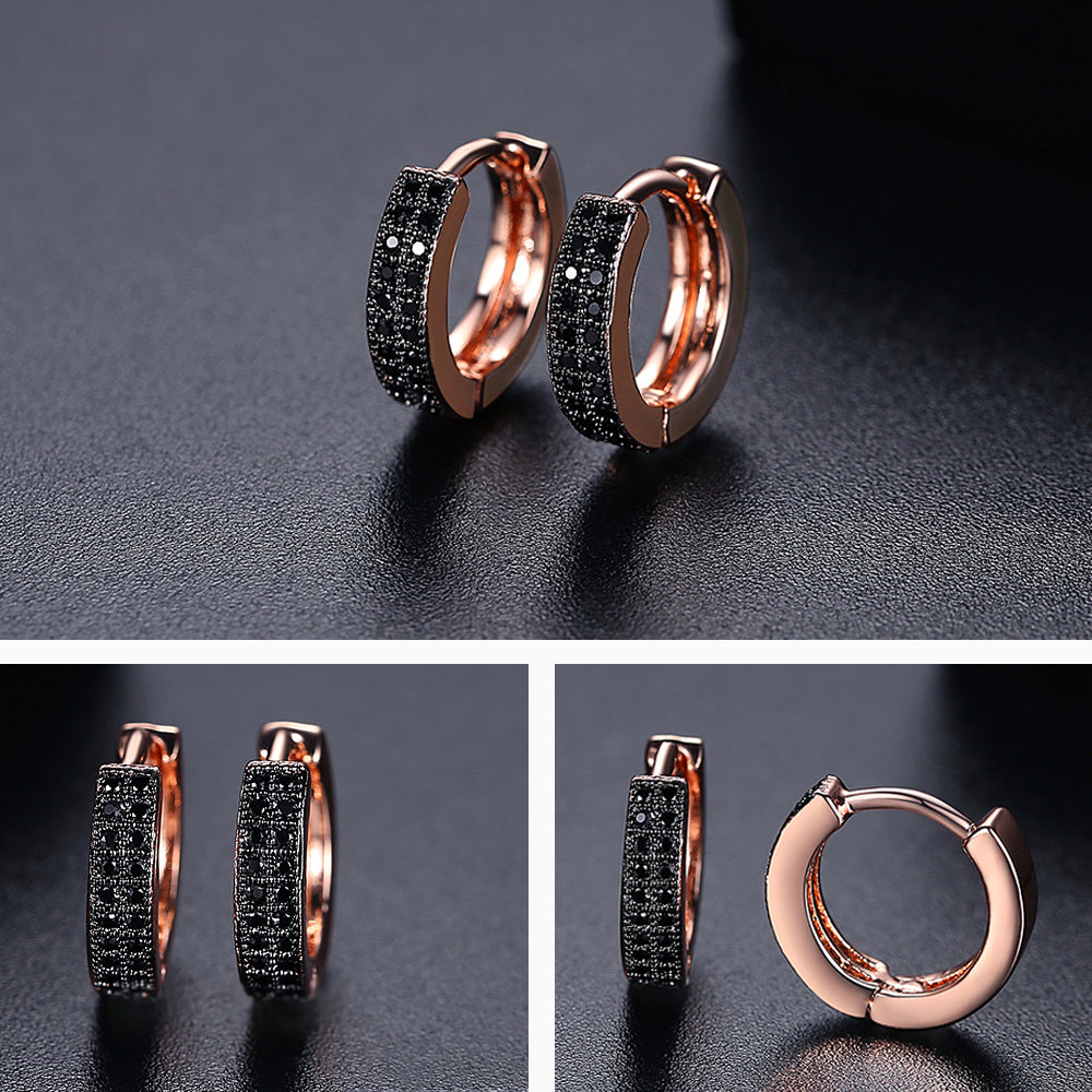 HUGGY BLACK GOLD EARRING