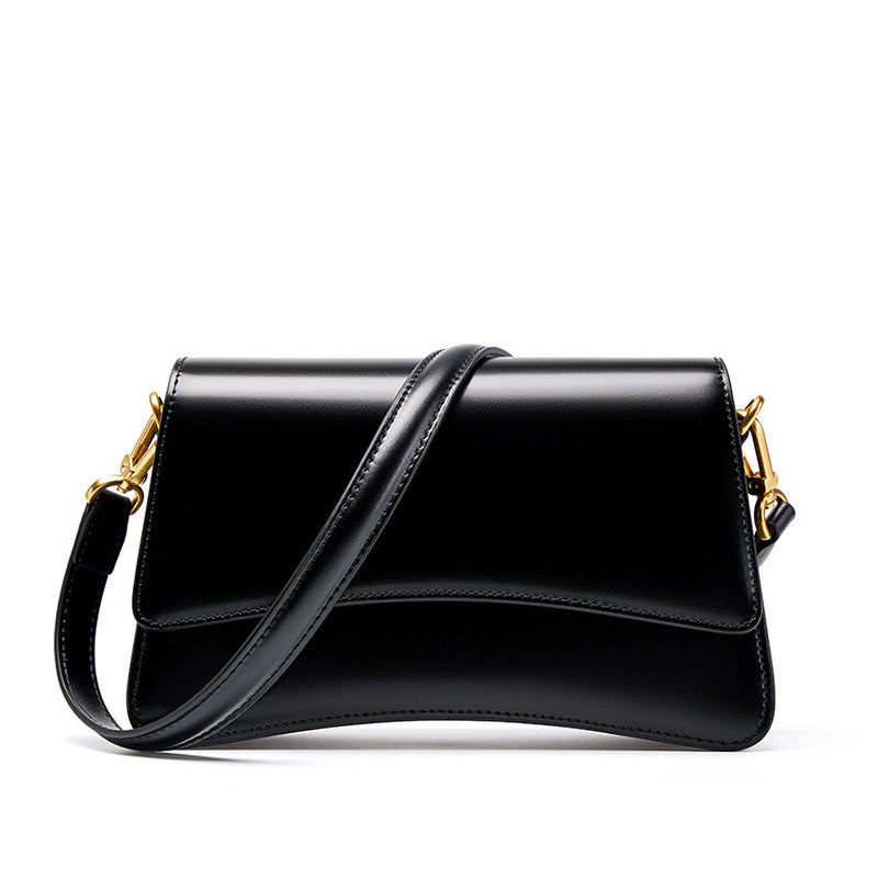 SOLENE CHIC SHOULDERBAG