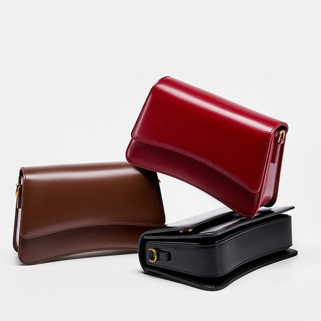 SOLENE CHIC SHOULDERBAG