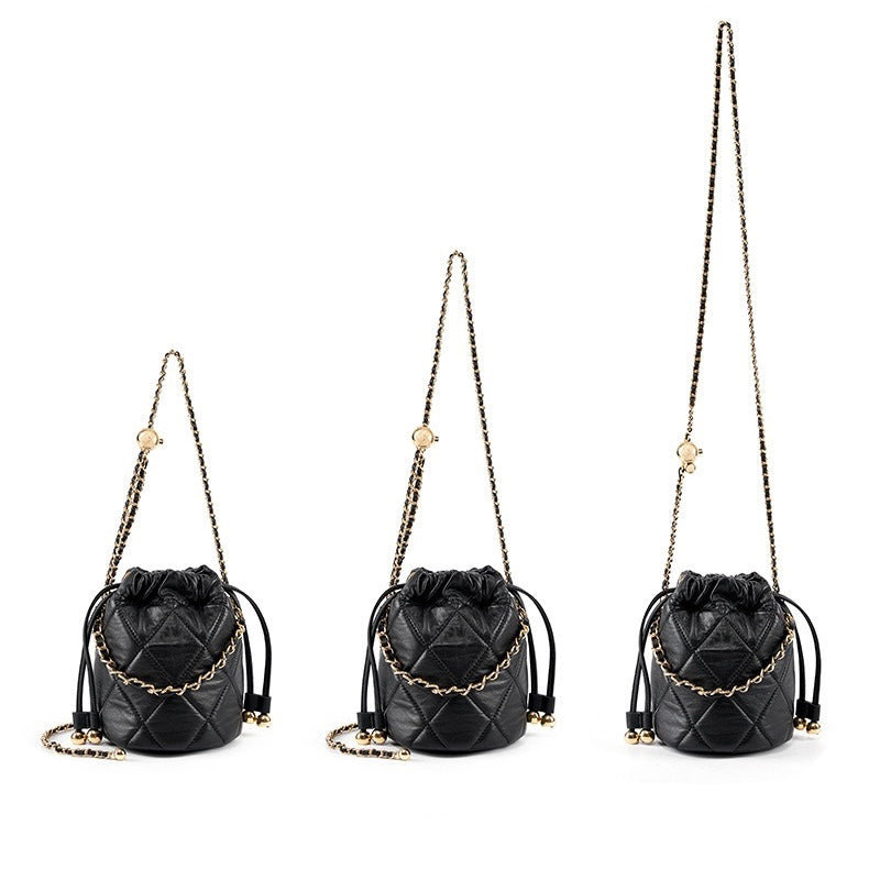 THE FEELING BUCKET HANDBAG