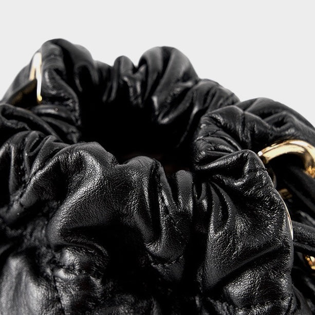 THE FEELING BUCKET HANDBAG