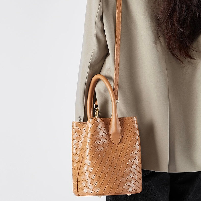 NOLANI H1 BUCKETBAG