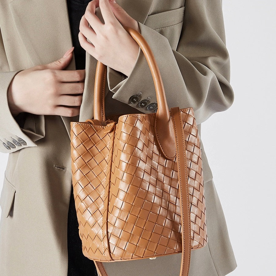 NOLANI H1 BUCKETBAG