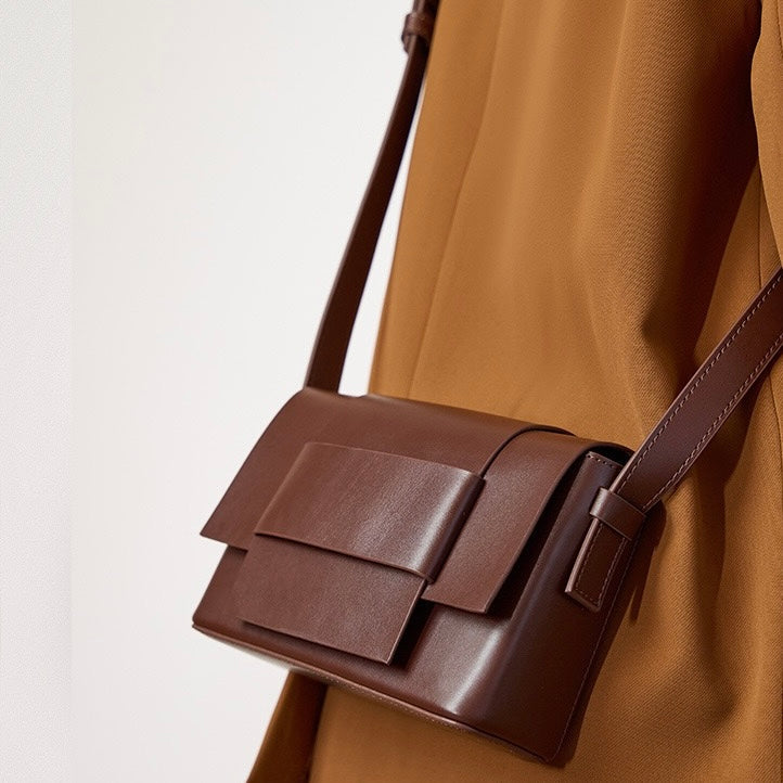 LE PARIS UNISEX SHOULDERBAG