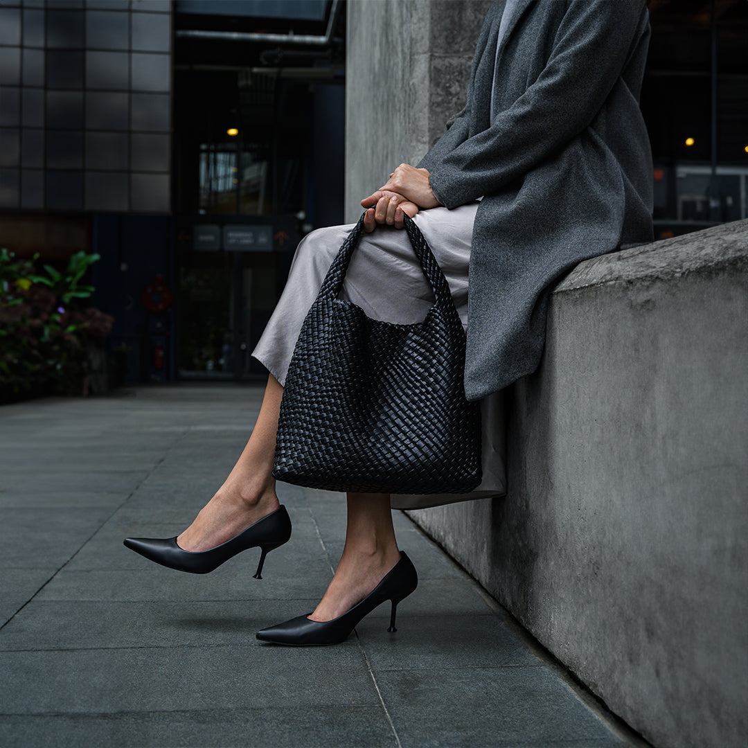 WOVEN SHOULDERBAG