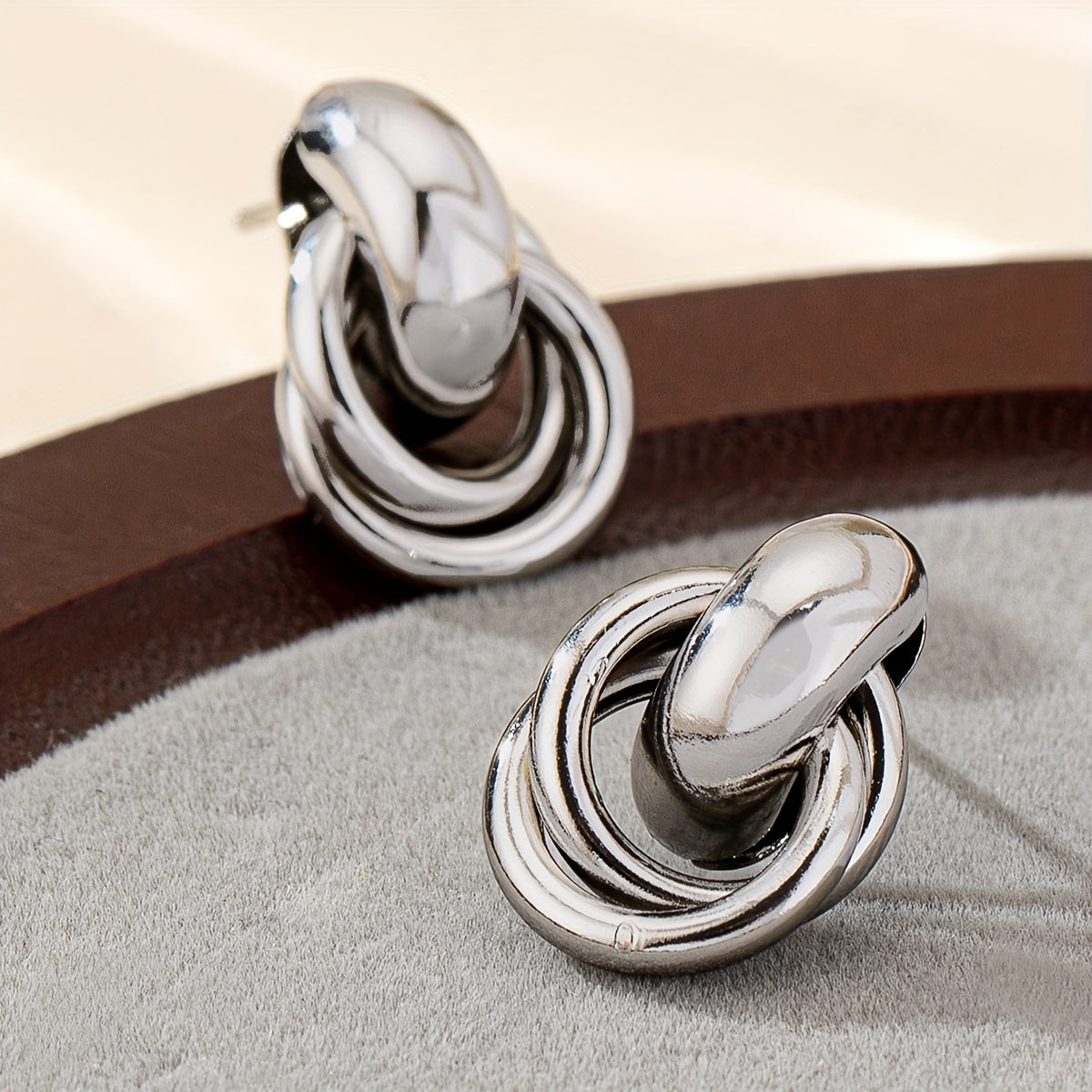 CASA BELUCCI EARRINGS