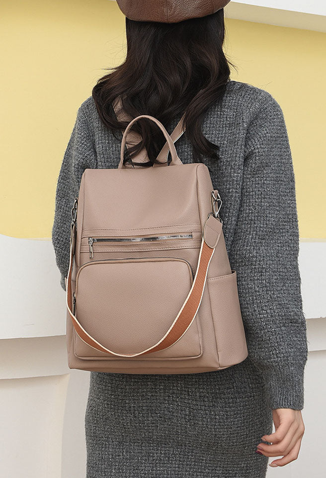 EMILIA SIGNATURE BACKPACK