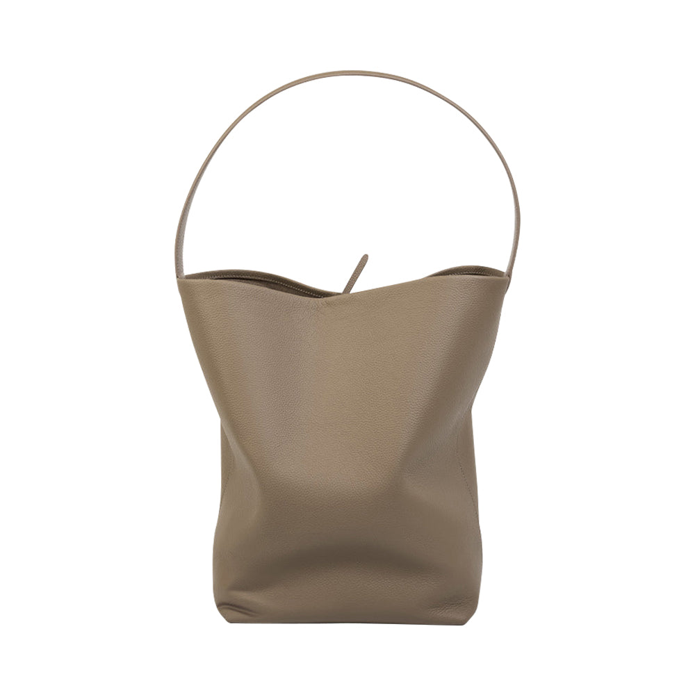 LAURINDA BUCKET TOTE BAG