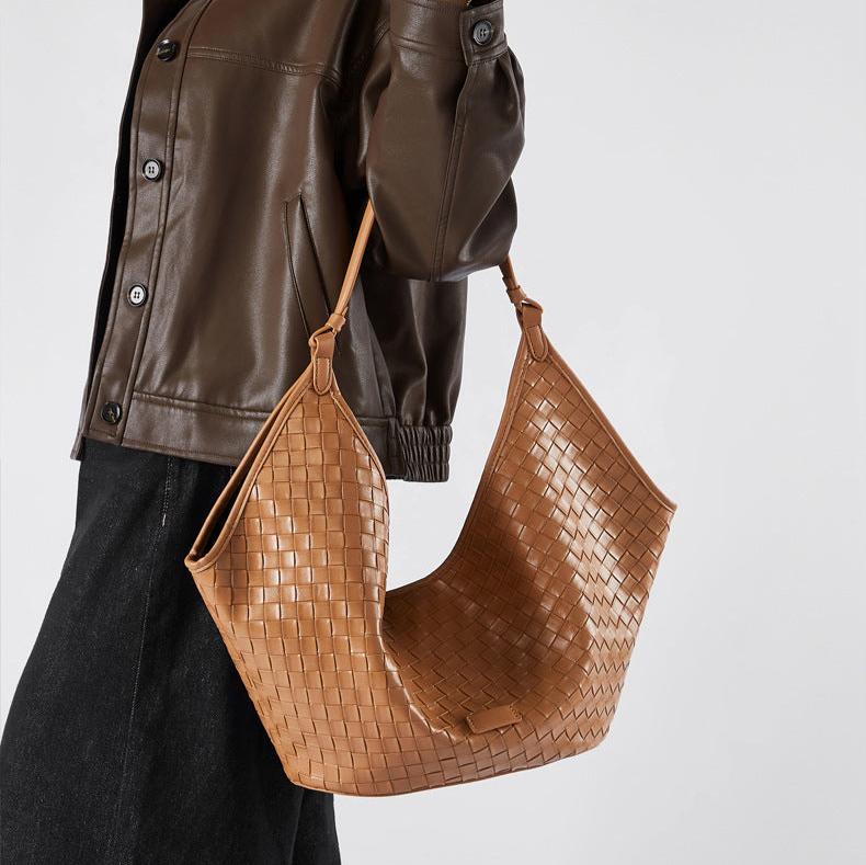 RODA WOVEN SHOULDER BAG