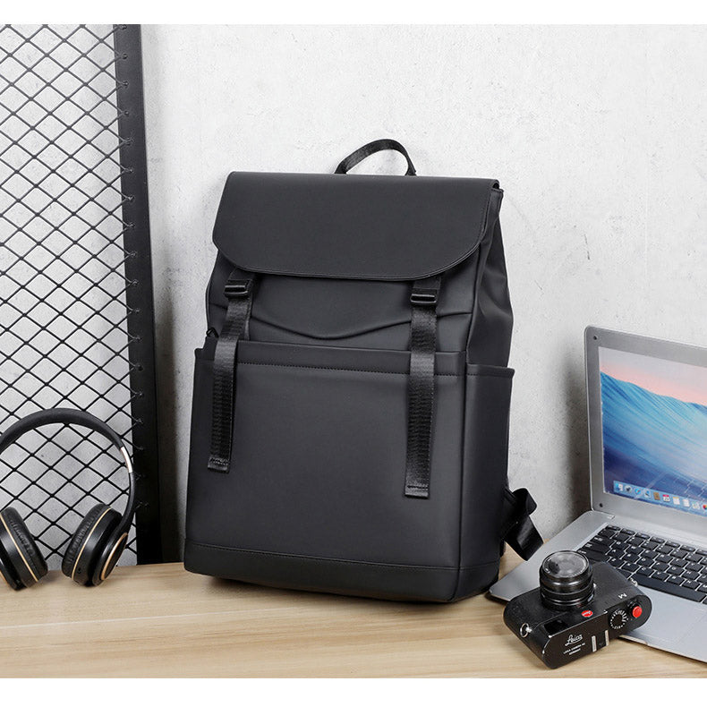 TECH BACKPACK