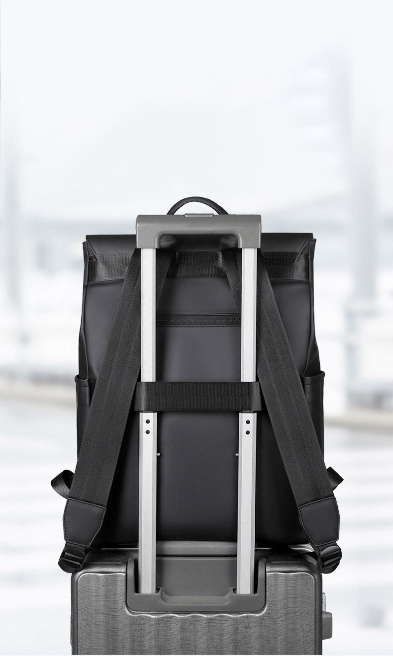 TECH BACKPACK