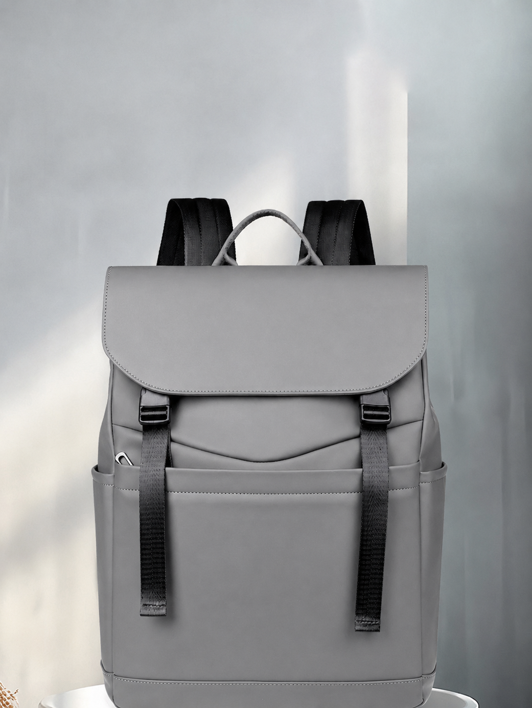 TECH BACKPACK