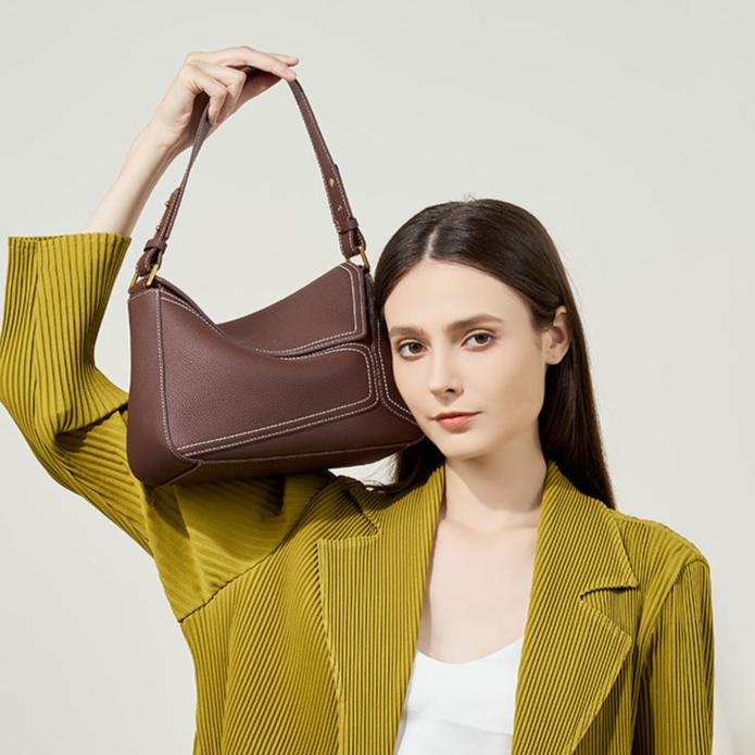SUSANNA SHOULDERBAG