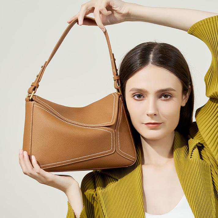 SUSANNA SHOULDERBAG