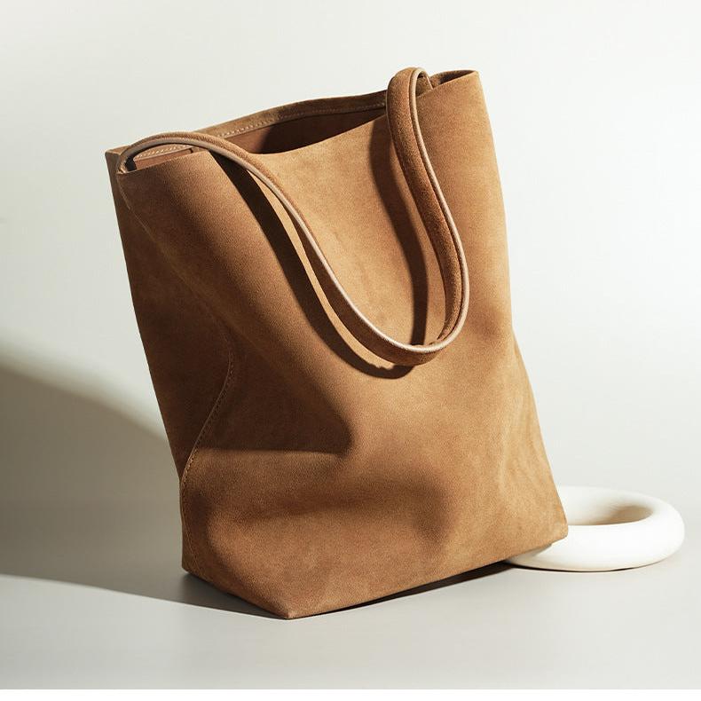 SARA SUEDE TOTE BAG