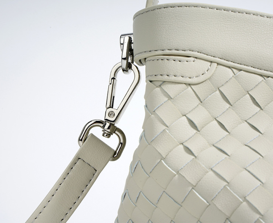 NAEL WOVEN SHOULDERBAG