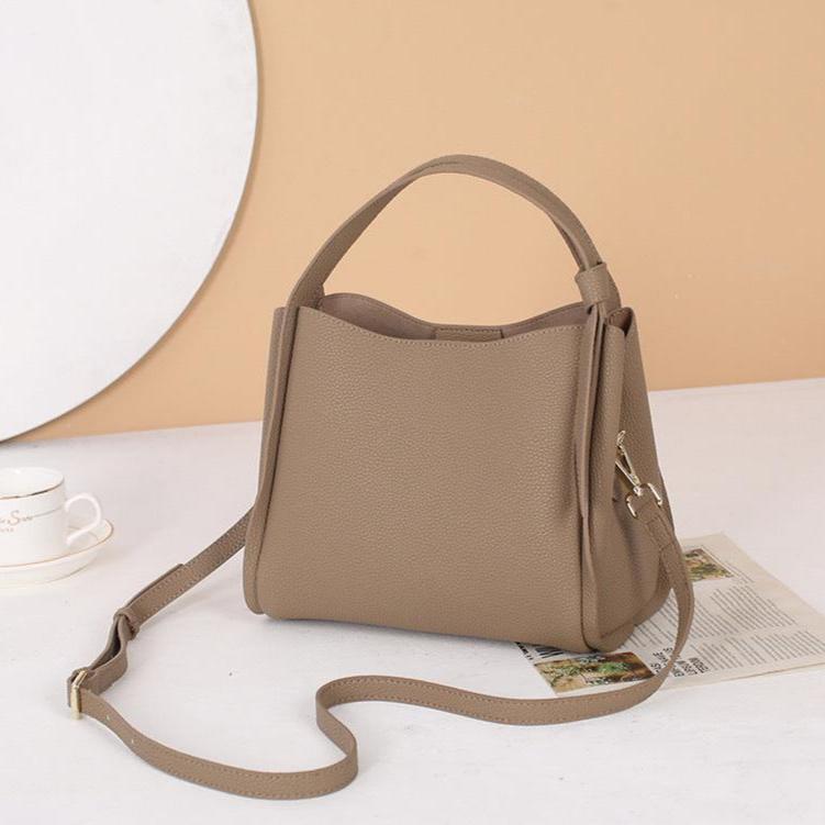 MAELIS TOTE BAG