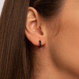 HUGGY BLACK GOLD EARRING